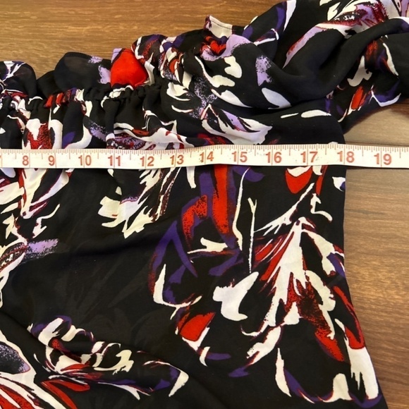 PARKER Floral Off Shoulder Blouse size Small - Picture 7 of 9